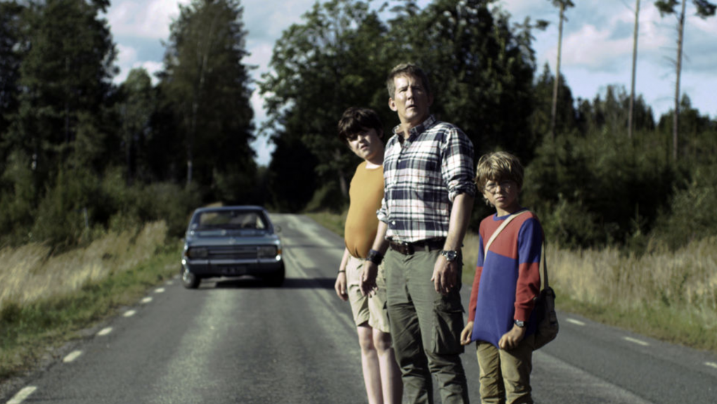 Weekendfar 00:01:02.46 - 00:01:08.35 | Filmcentralen